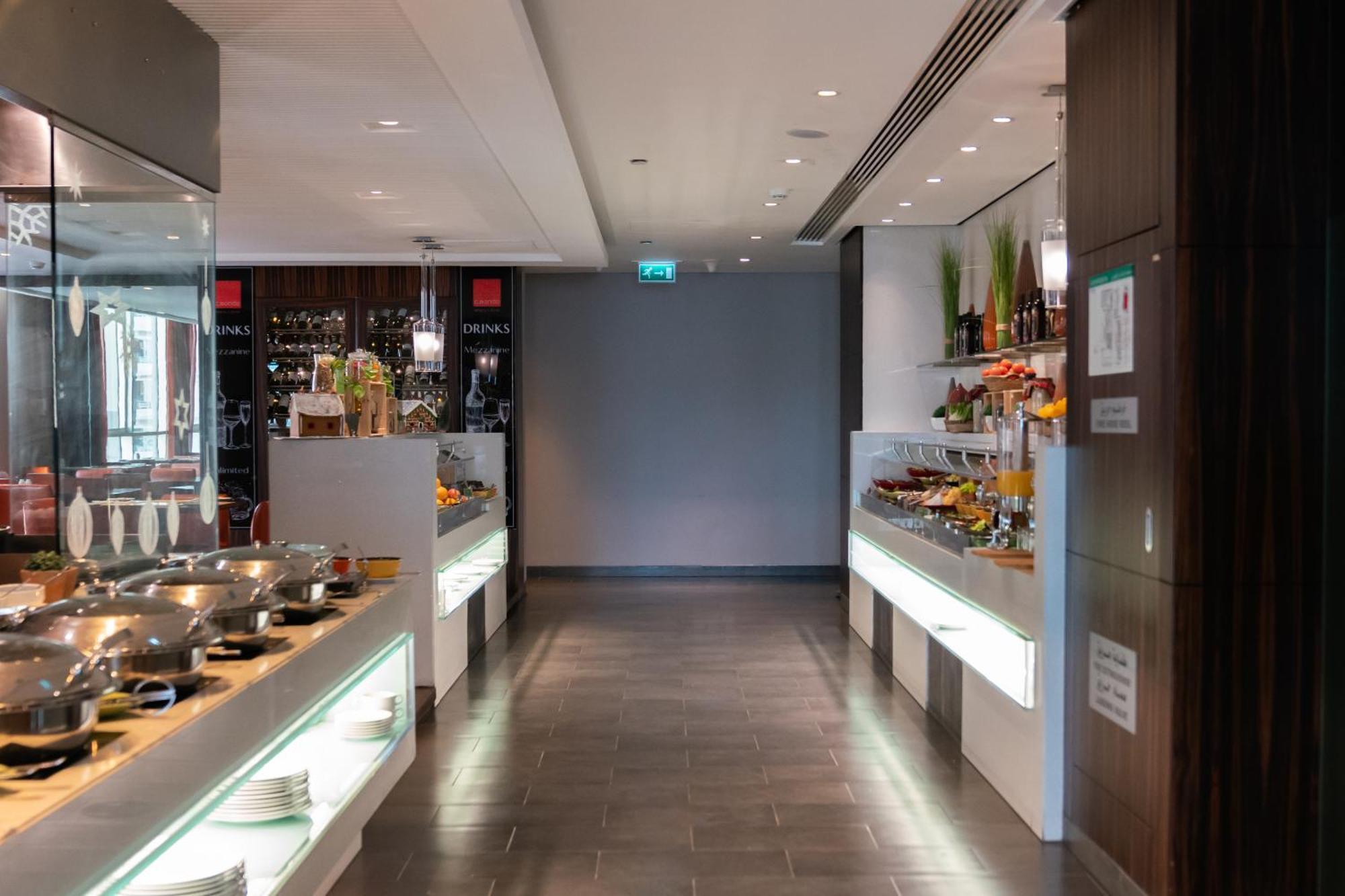 Centro Al Manhal By Rotana 3*
