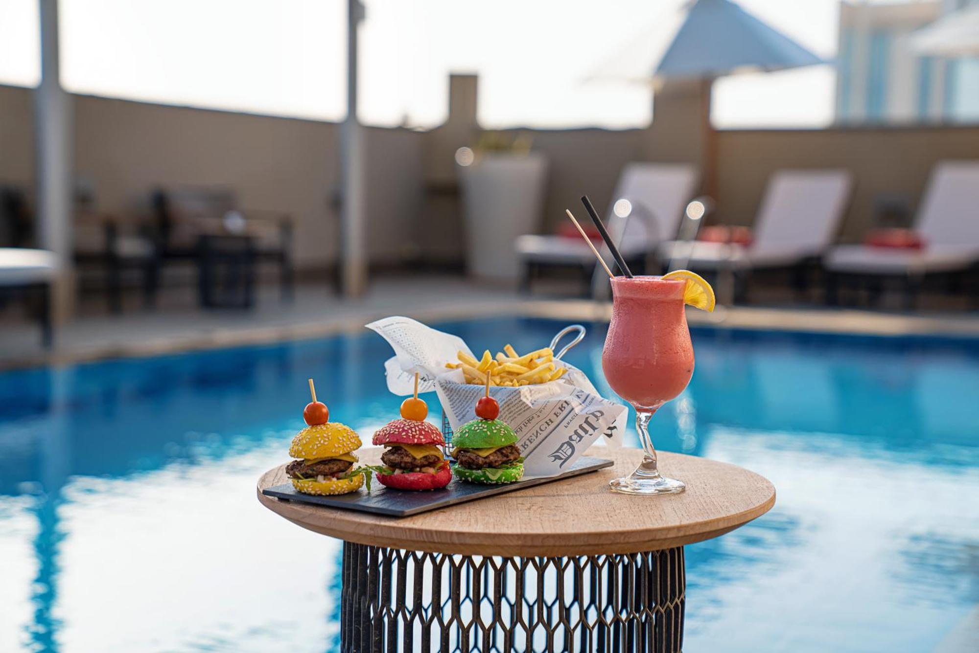 Centro Al Manhal By Rotana