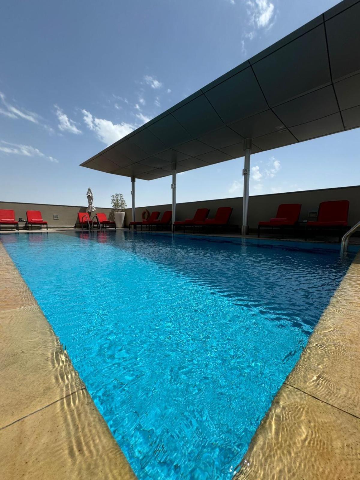 Hotel Centro Al Manhal By Rotana
