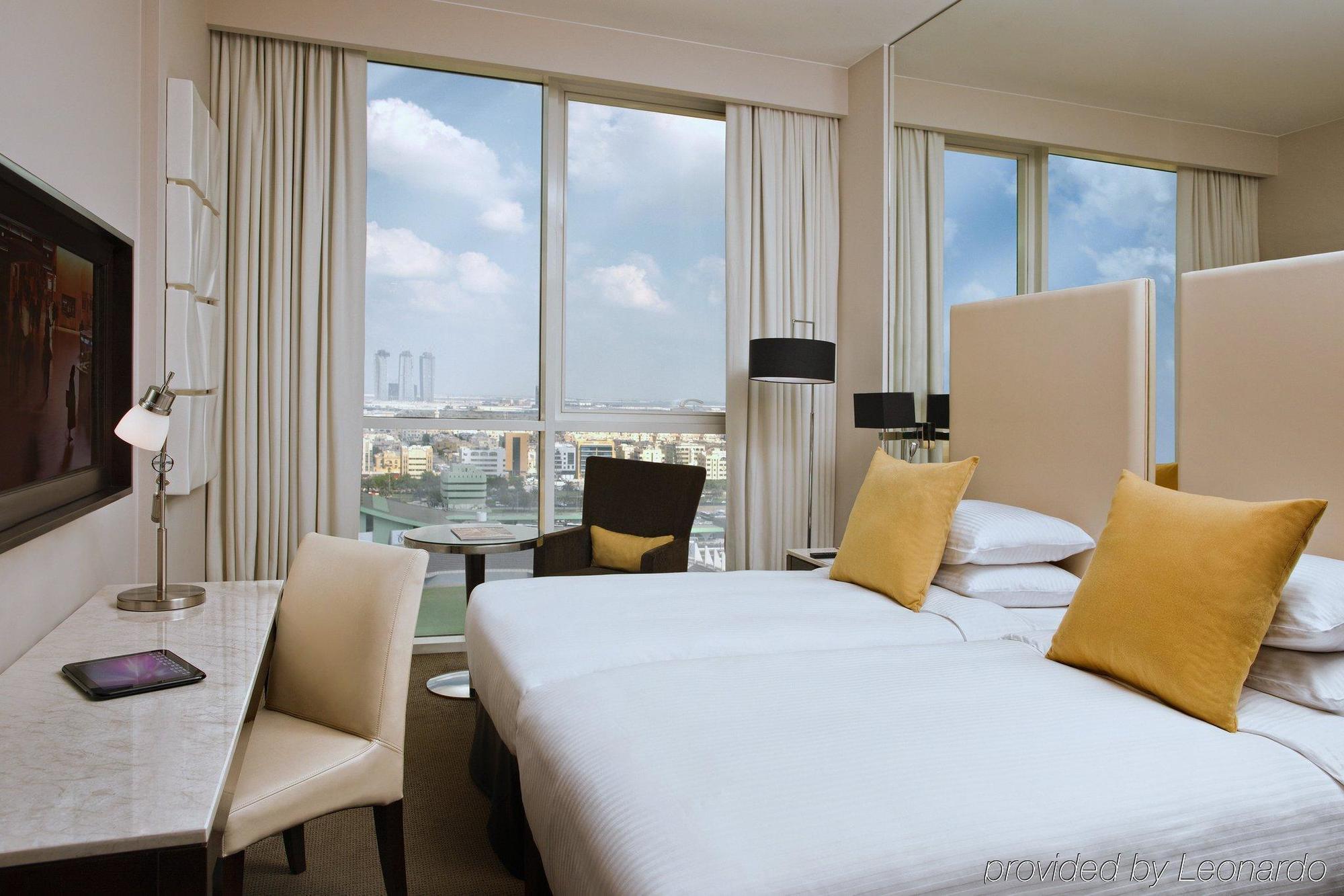 Centro Al Manhal By Rotana Hotel 3*